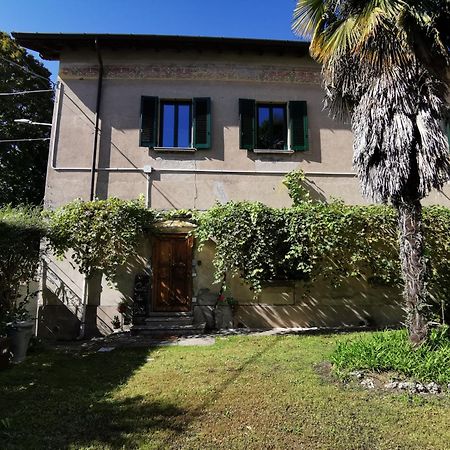 Curt Da Beta - Casa Vacanze Con Giardino In Corte Del XVIII Secolo Malnate Экстерьер фото
