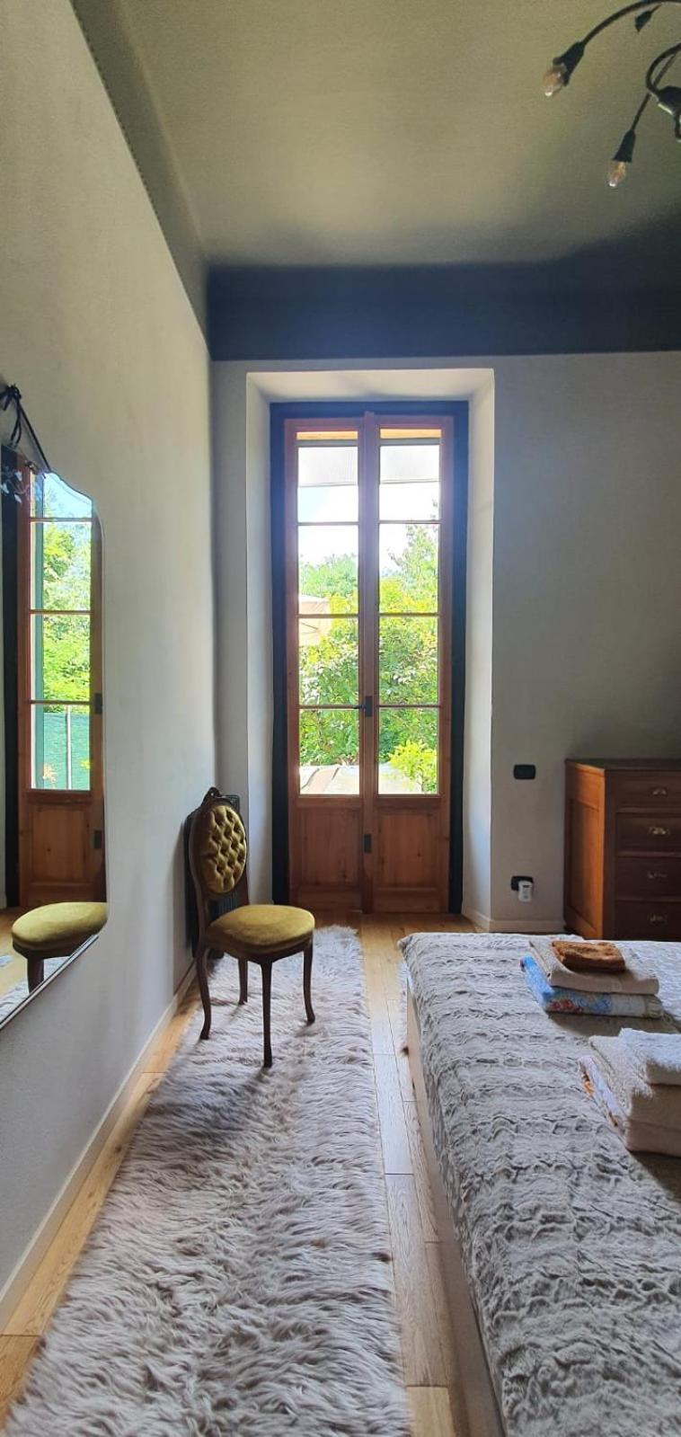 Curt Da Beta - Casa Vacanze Con Giardino In Corte Del XVIII Secolo Malnate Экстерьер фото