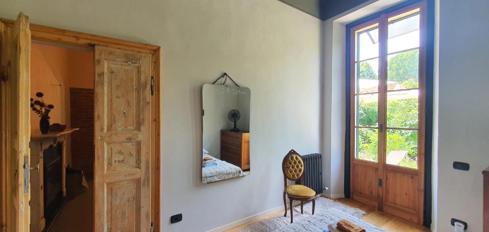Curt Da Beta - Casa Vacanze Con Giardino In Corte Del XVIII Secolo Malnate Экстерьер фото