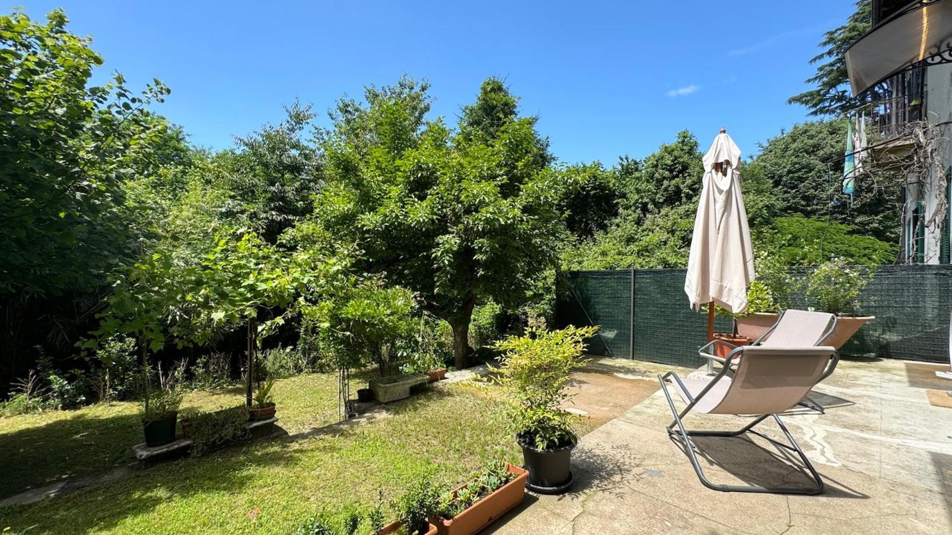 Curt Da Beta - Casa Vacanze Con Giardino In Corte Del XVIII Secolo Malnate Экстерьер фото