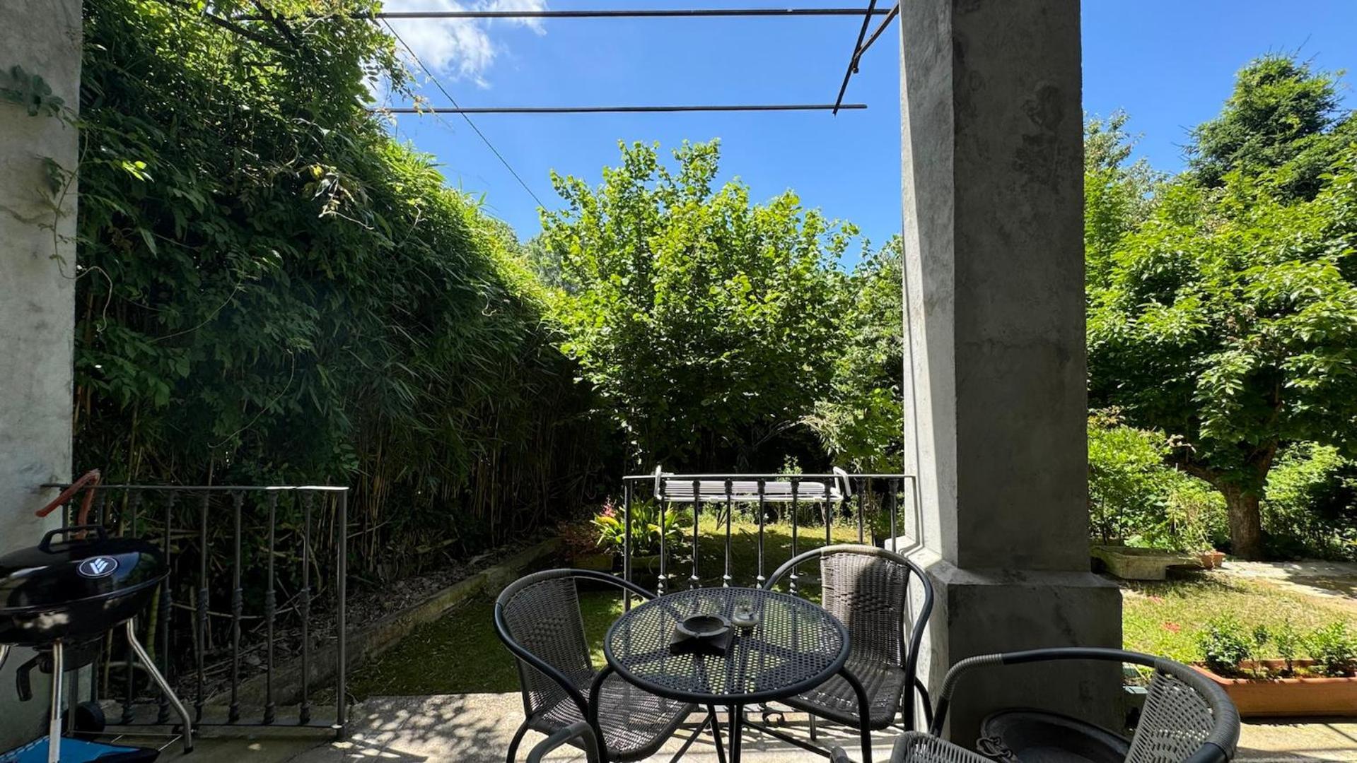 Curt Da Beta - Casa Vacanze Con Giardino In Corte Del XVIII Secolo Malnate Экстерьер фото