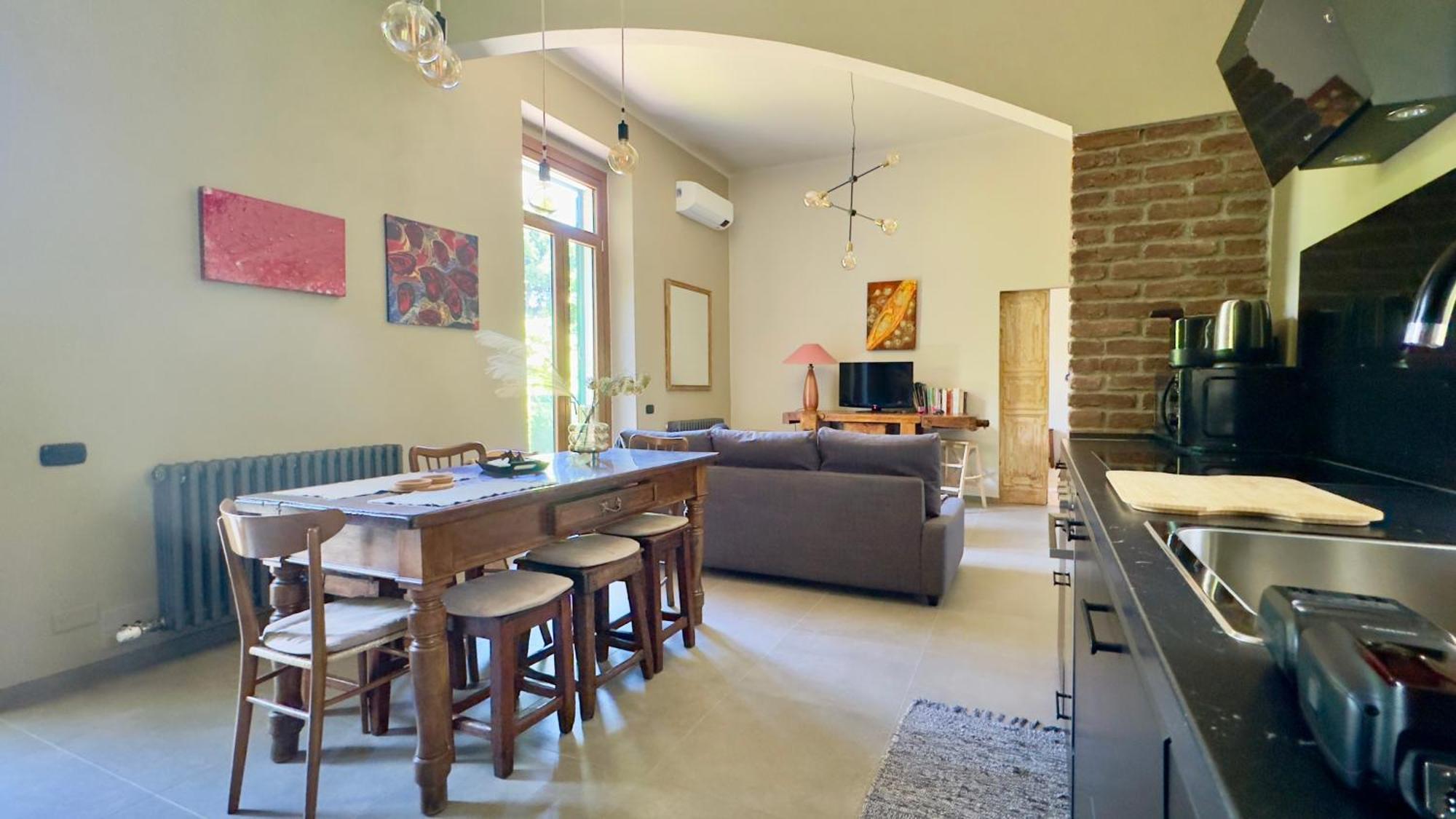 Curt Da Beta - Casa Vacanze Con Giardino In Corte Del XVIII Secolo Malnate Экстерьер фото